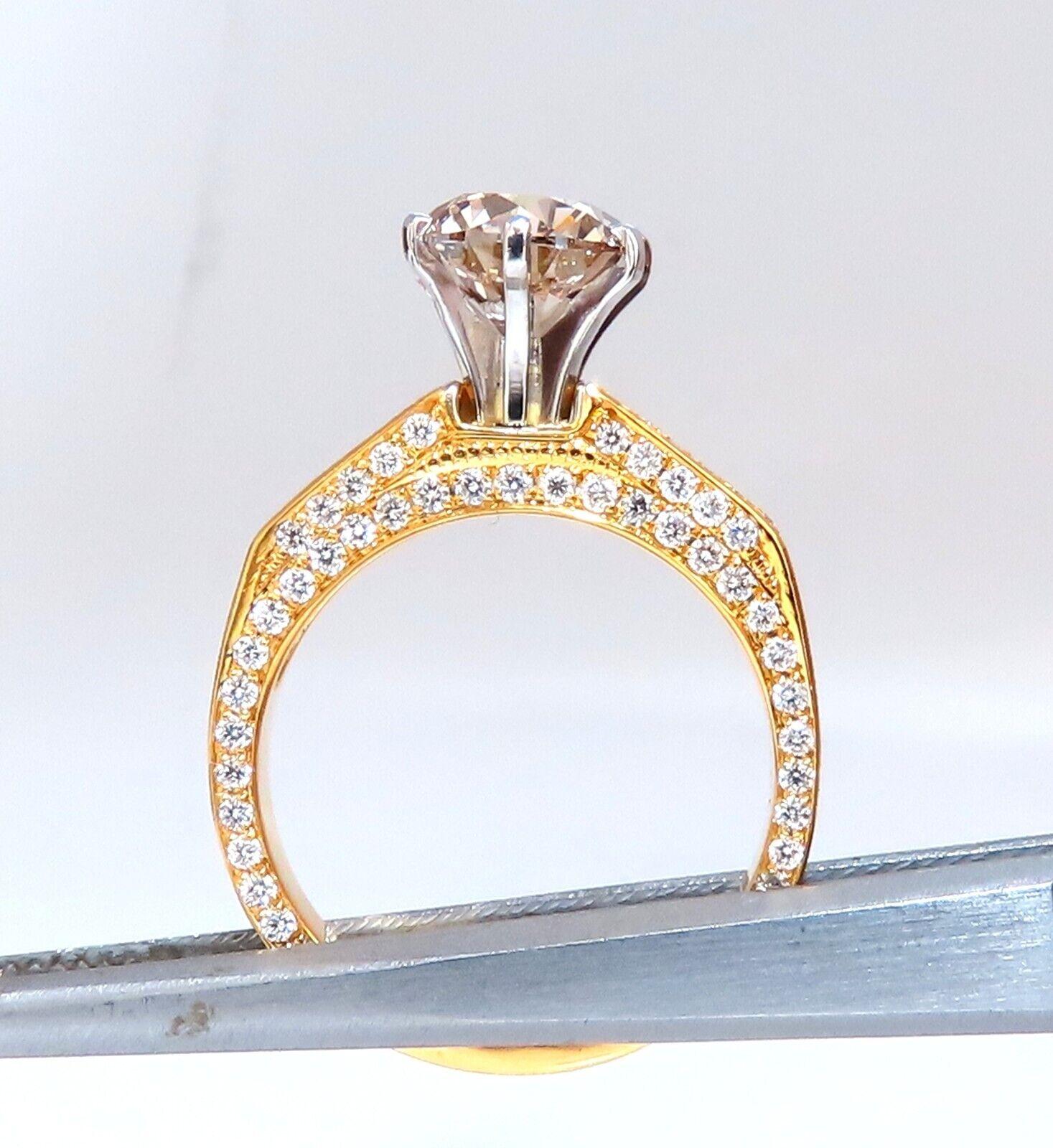 GIA certified 2.27ct Natural Diamond ring 14kt Solitaire In New Condition For Sale In New York, NY