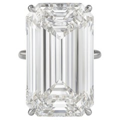Bague en platine certifiée GIA avec diamant taille émeraude de 22.82 carats