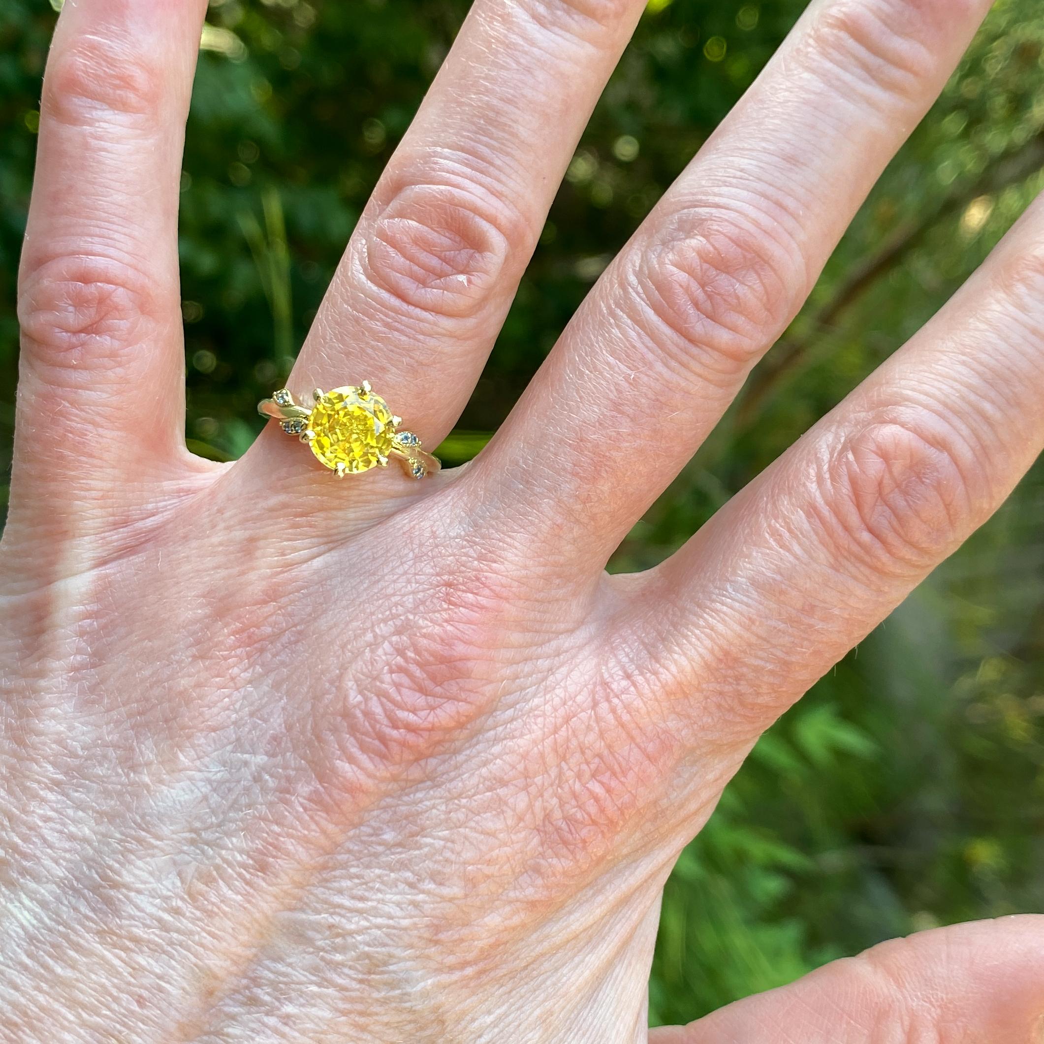 6 carat yellow sapphire ring