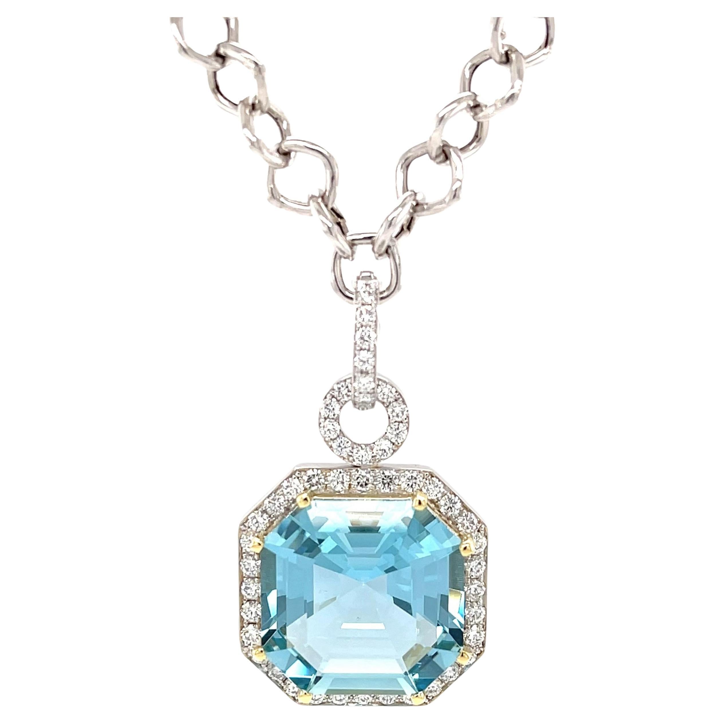 GIA-zertifizierte 23 Karat Aquamarin- und Diamant-Halskette aus Weiß- und Gelbgold