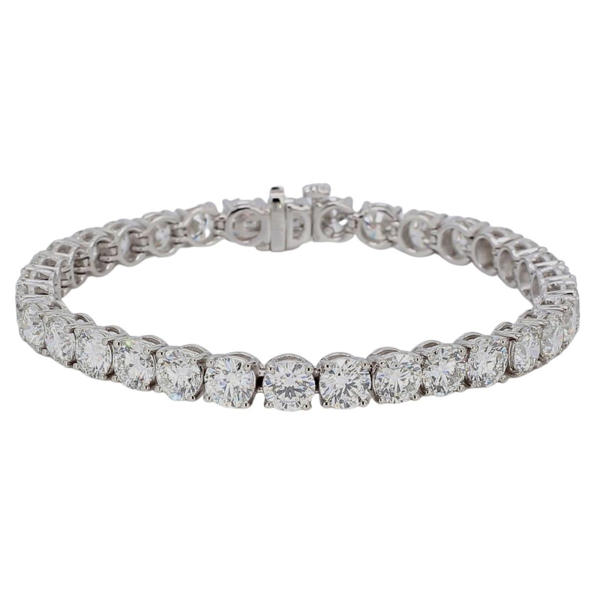 GIA Certified 23 Carat Round Brilliant Cut Diamond in Platinum In New Condition For Sale In Chicago, IL