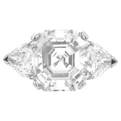 Anello in platino con diamante taglio smeraldo certificato GIA da 2.32 carati