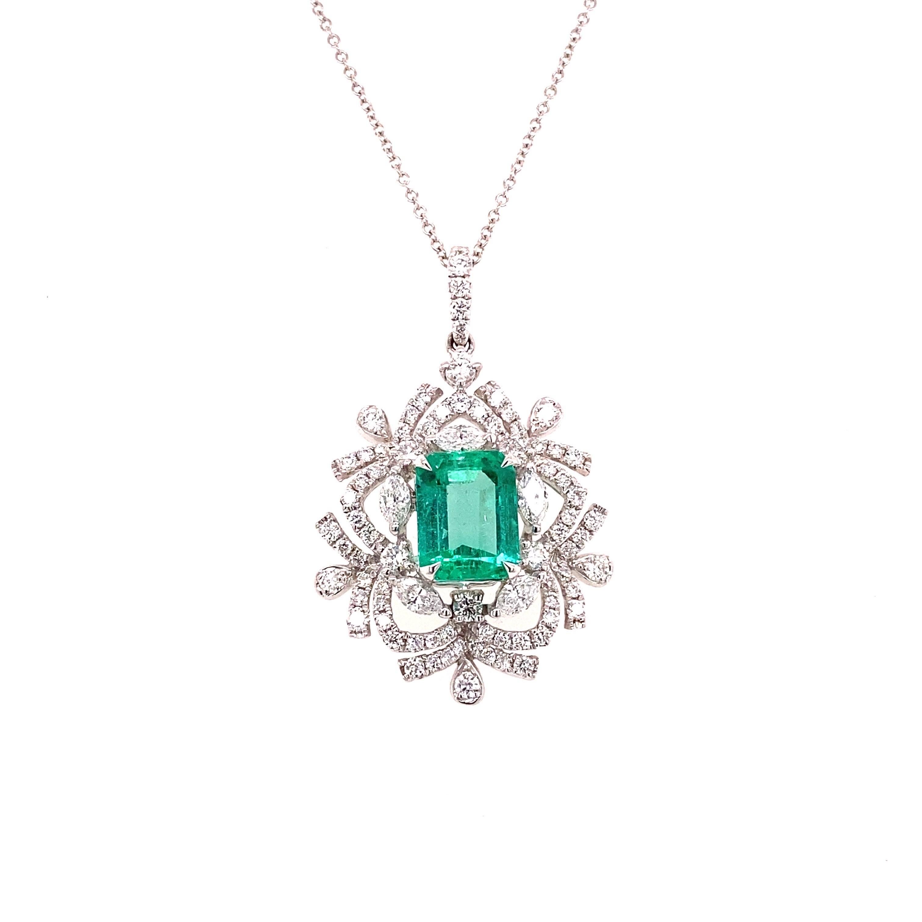 GIA Certified 2.38 Carat Emerald Cut Natural Colombian Emerald Pendant Necklace  4