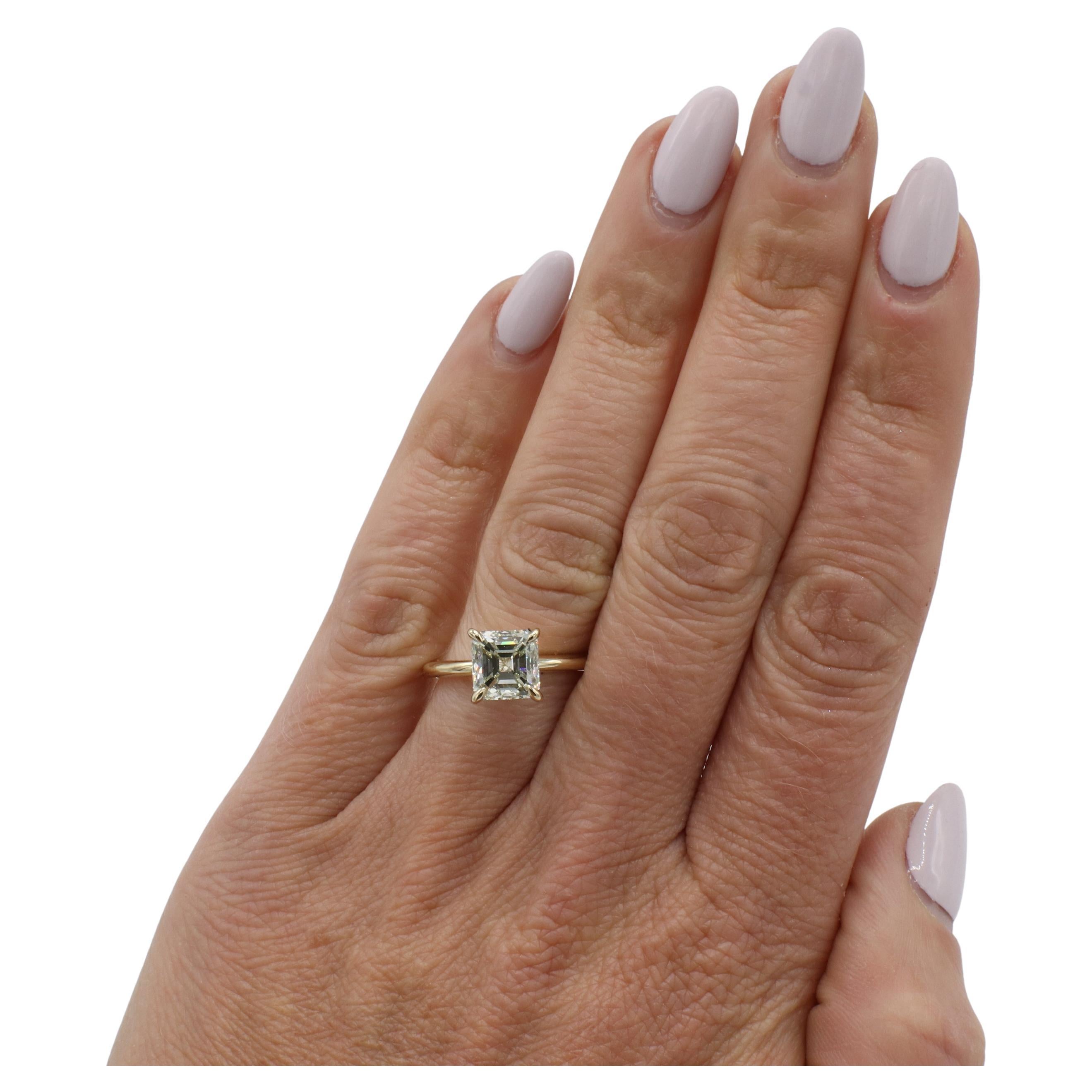 Bague de fiançailles certifiée GIA 2,38 carats M VS1 Asscher Cut Natural Diamond Neuf - En vente à  Baltimore, MD