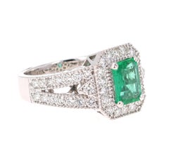 Anillo de oro blanco de 18 quilates con diamante esmeralda de 2,39 quilates certificado por el GIA