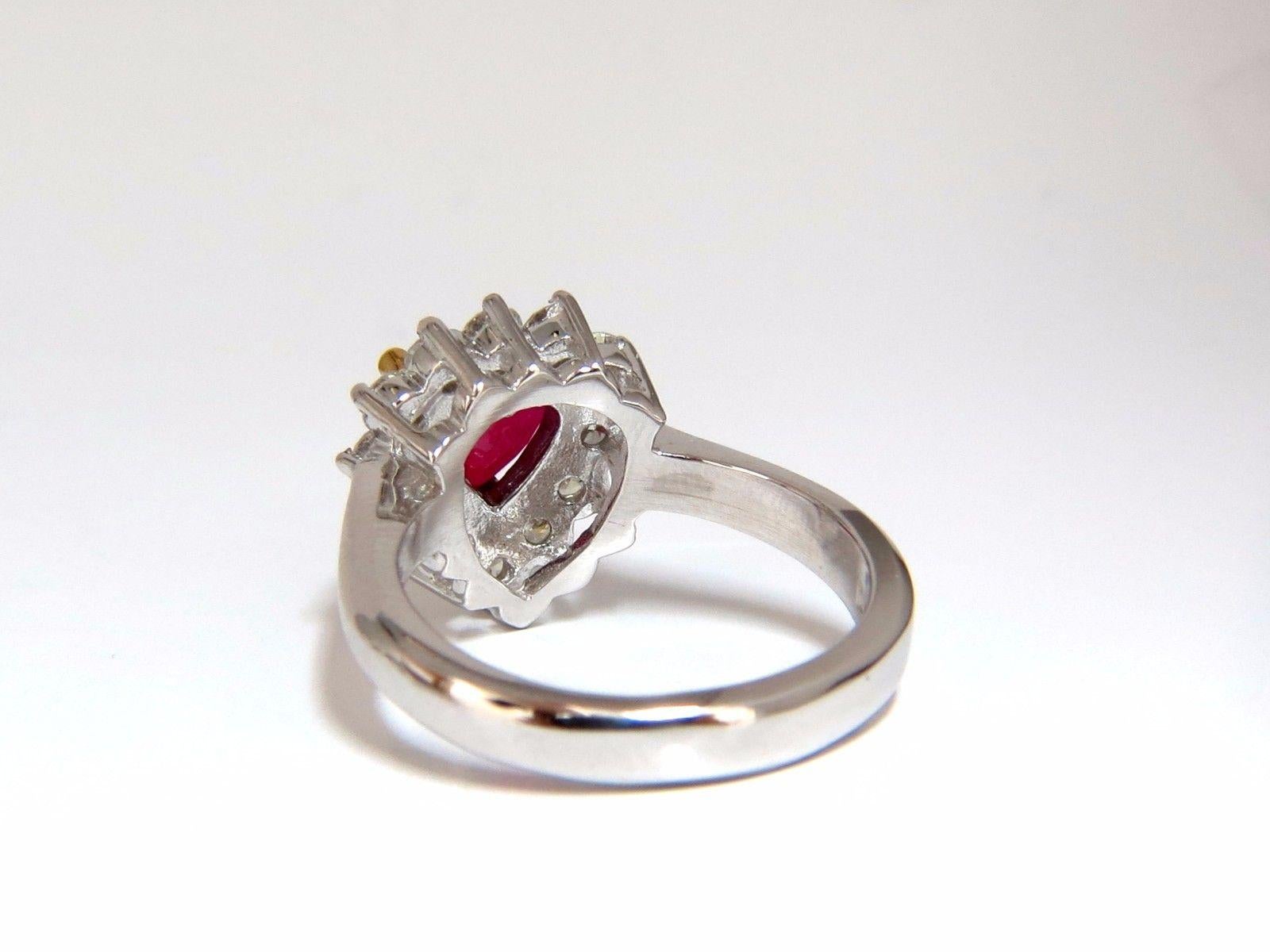 Women's or Men's GIA Certified 2.40 Carat Natural Ruby Diamonds Ring 18 Karat Heart Cut