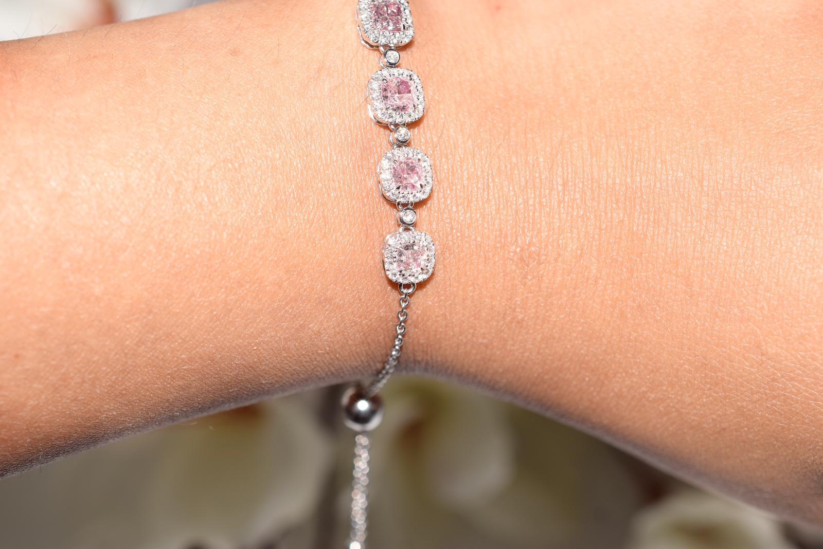 Taille coussin Bracelet en diamant rose certifié GIA de 2,41 carats  en vente
