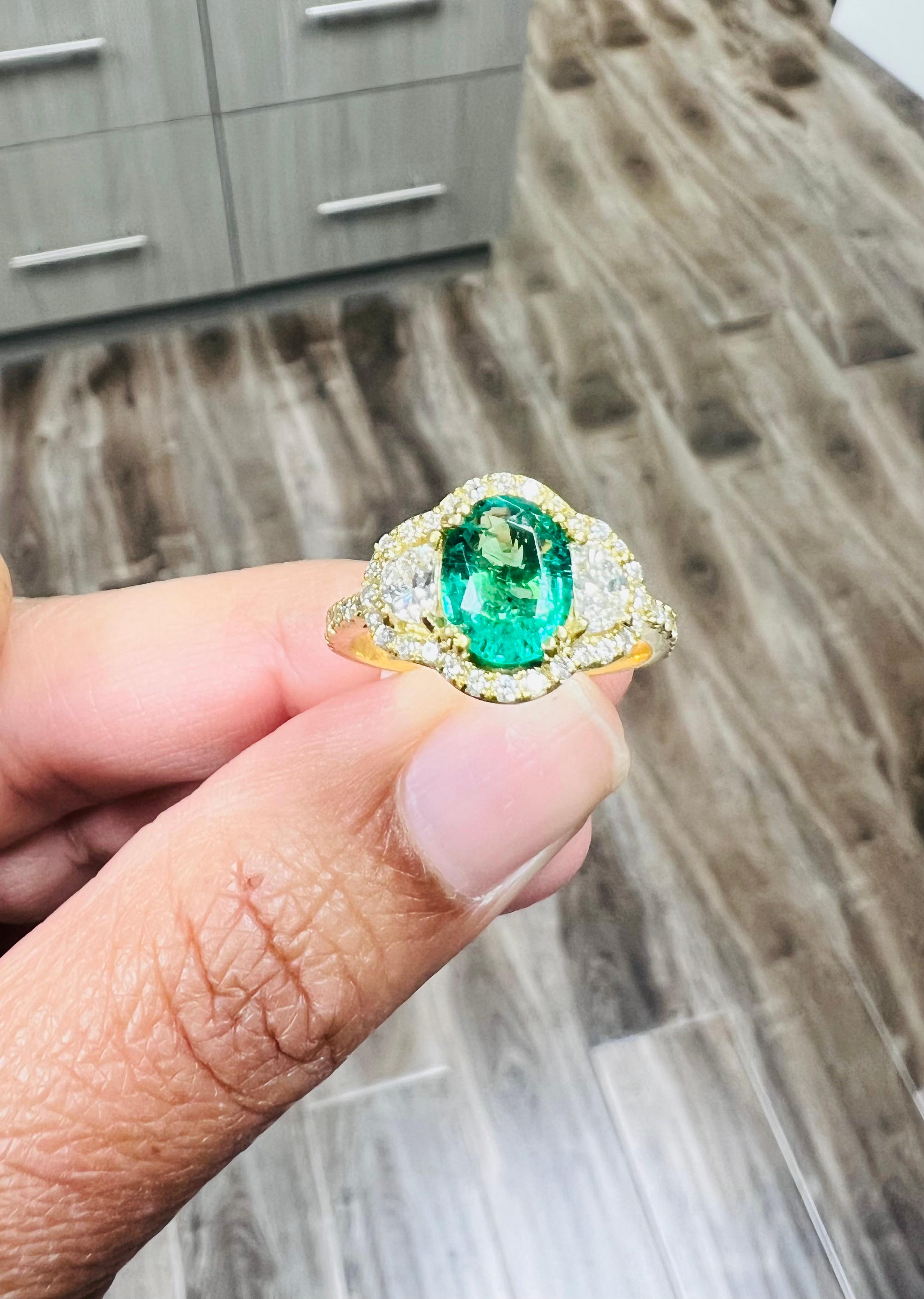 GIA Certified 2.45 Carat Emerald Diamond 18 Karat Yellow Gold Three Stone Ring For Sale 3