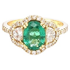 Bague à trois pierres en or jaune 18 carats avec diamants et émeraude certifiée GIA de 2,45 carats