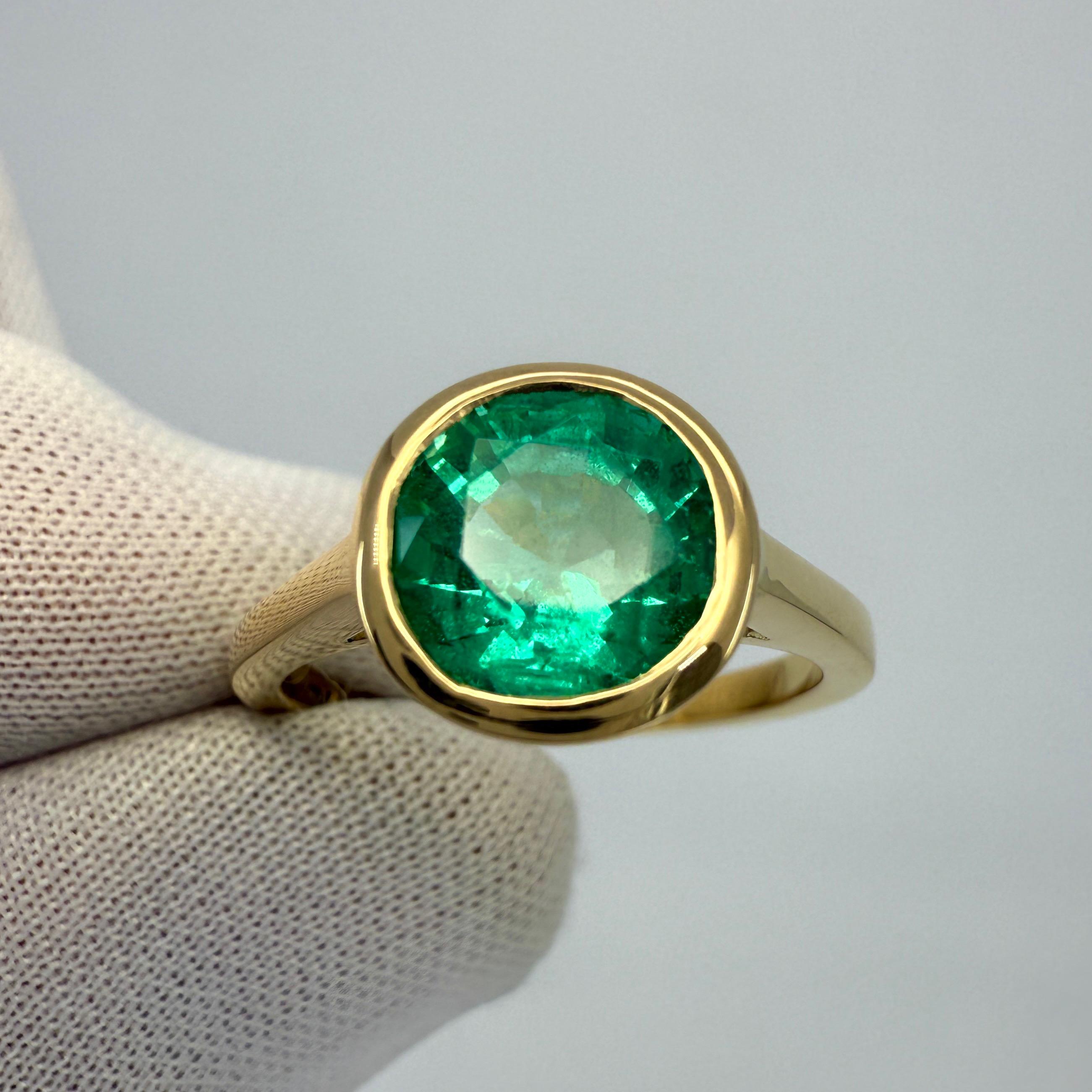 Esmeralda verde de 2,45 ct, certificada por el GIA, talla redonda, oro de 18 quilates, anillo con bisel y rublo Corte redondo en venta