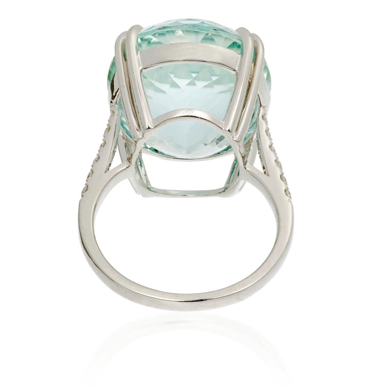 Brilliant Cut GIA Certified 24.77 Carat Paraiba Tourmaline Diamond 18K WG Cocktail Ring For Sale