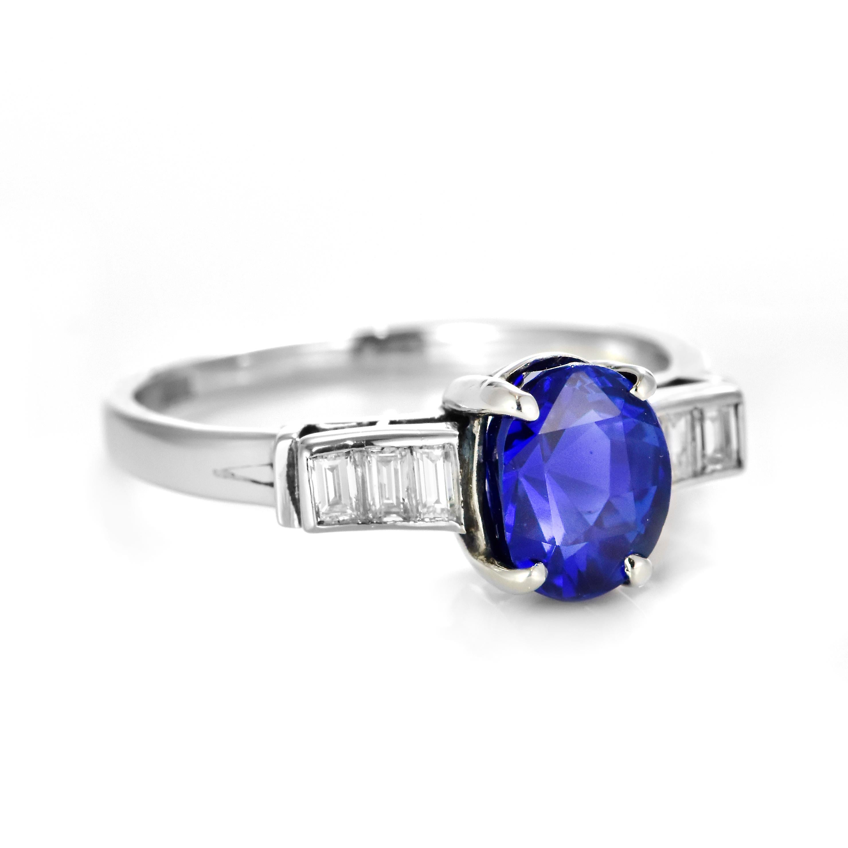 Bague en platine avec saphir de Ceylan naturel non chauffé de 2,48 carats certifié par le GIA en vente 2