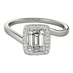 GIA-zertifizierter 2.5-Karat-Smaragd-Halo-Diamantring mit geschwungenem Bypass