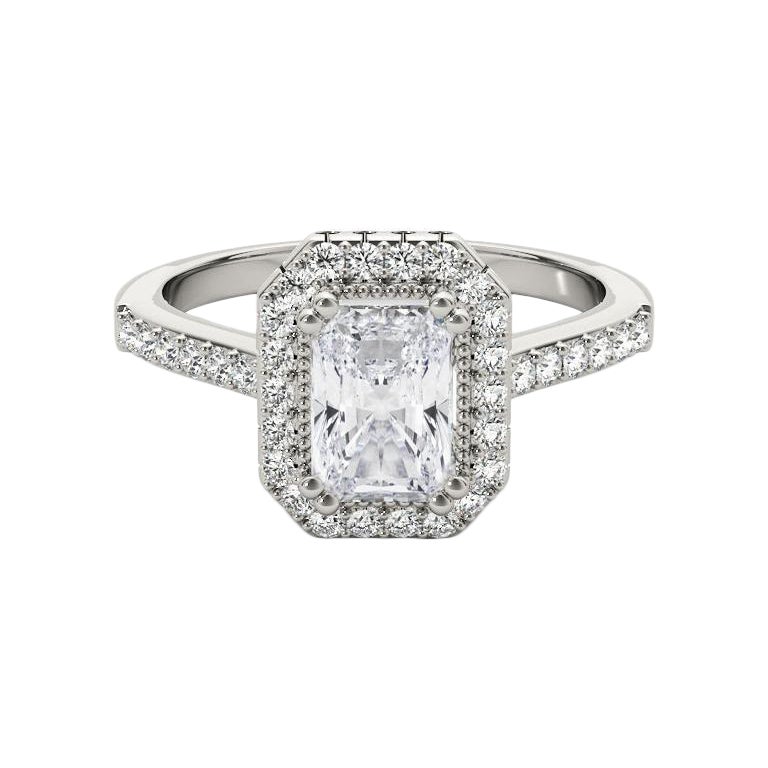 Diamante radiante aureolato da 2.5 carati certificato GIA  Anello con diamante