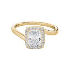 GIA Certified 2.5 Carati Radiant Halo Curved Bypass Diamond Ring