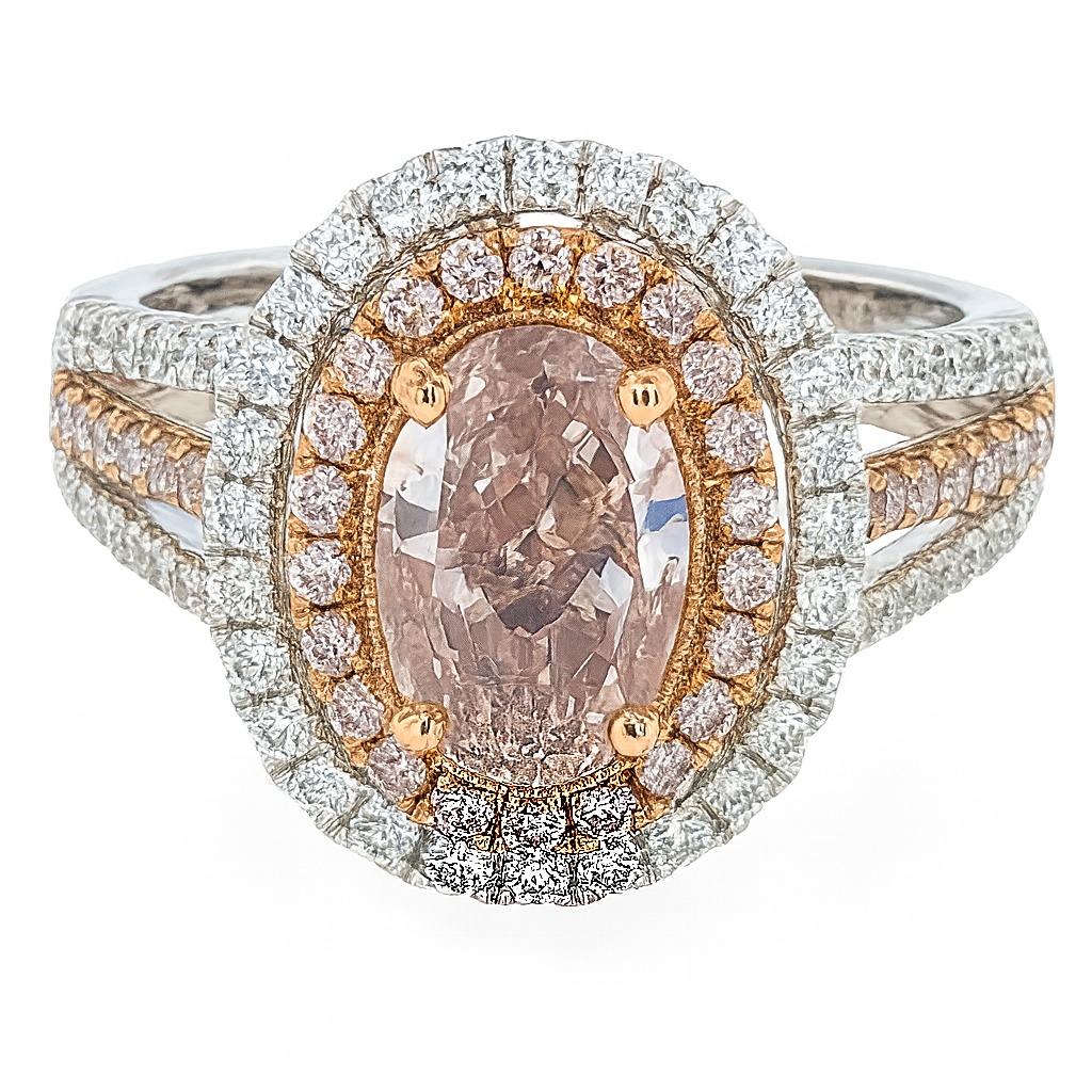 Taglio ovale Anello di fidanzamento ovale con diamante rosa molto chiaro Argyle certificato GIA da 2,50 carati in vendita