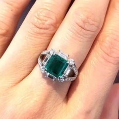 GIA Certified 2.50 carat Colombian Emerald and Diamond Ring in Platinum