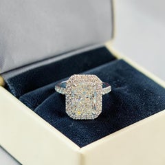 GIA Certified 2.50 Carat E VVS2 Radiant Cut Diamonds Halo Ring in 18K White Gold