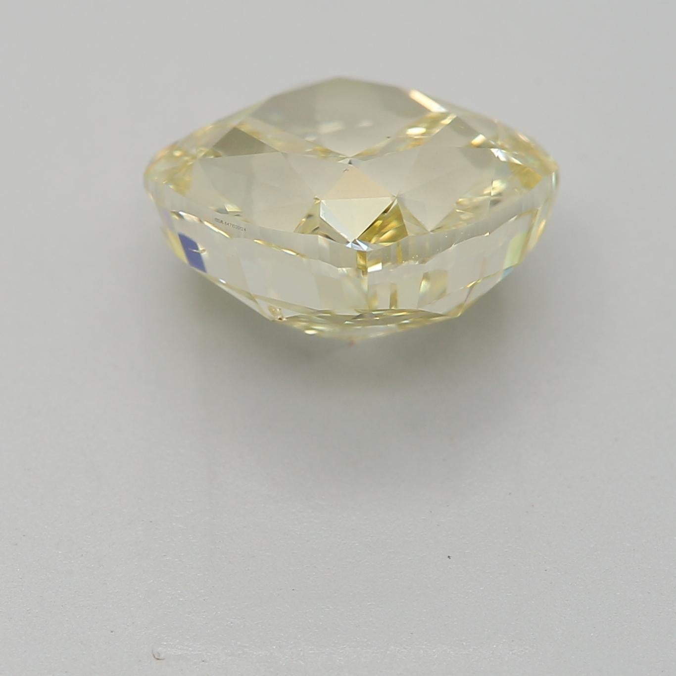 Diamante certificado por el GIA de 2,50 quilates Amarillo pardo verdoso fantasía VS2 Claridad en Nuevo estado para la venta en บางรัก, TH