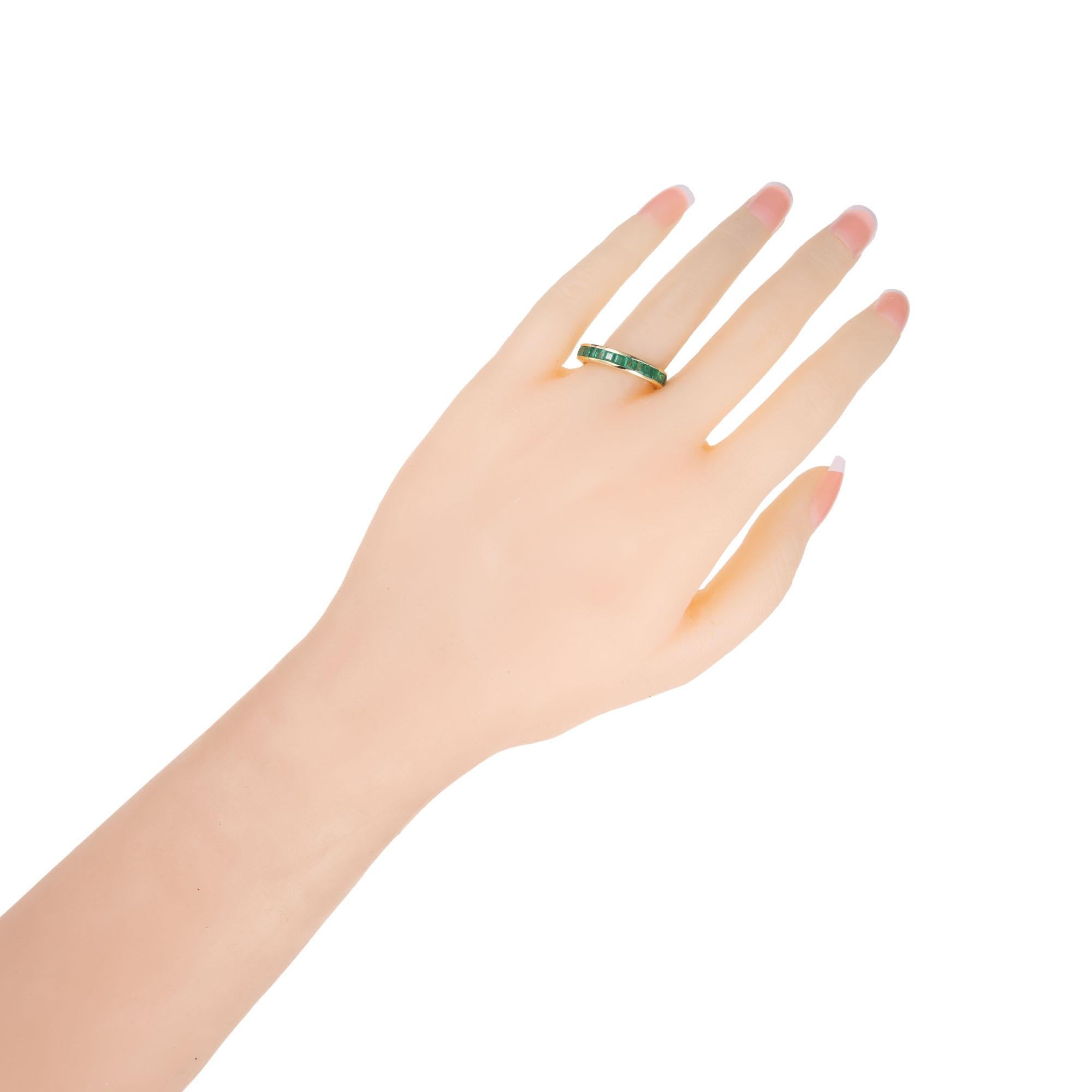 Square Cut GIA Certified 2.50 Carat Green Emerald Yellow Gold Eternity Wedding Band Ring