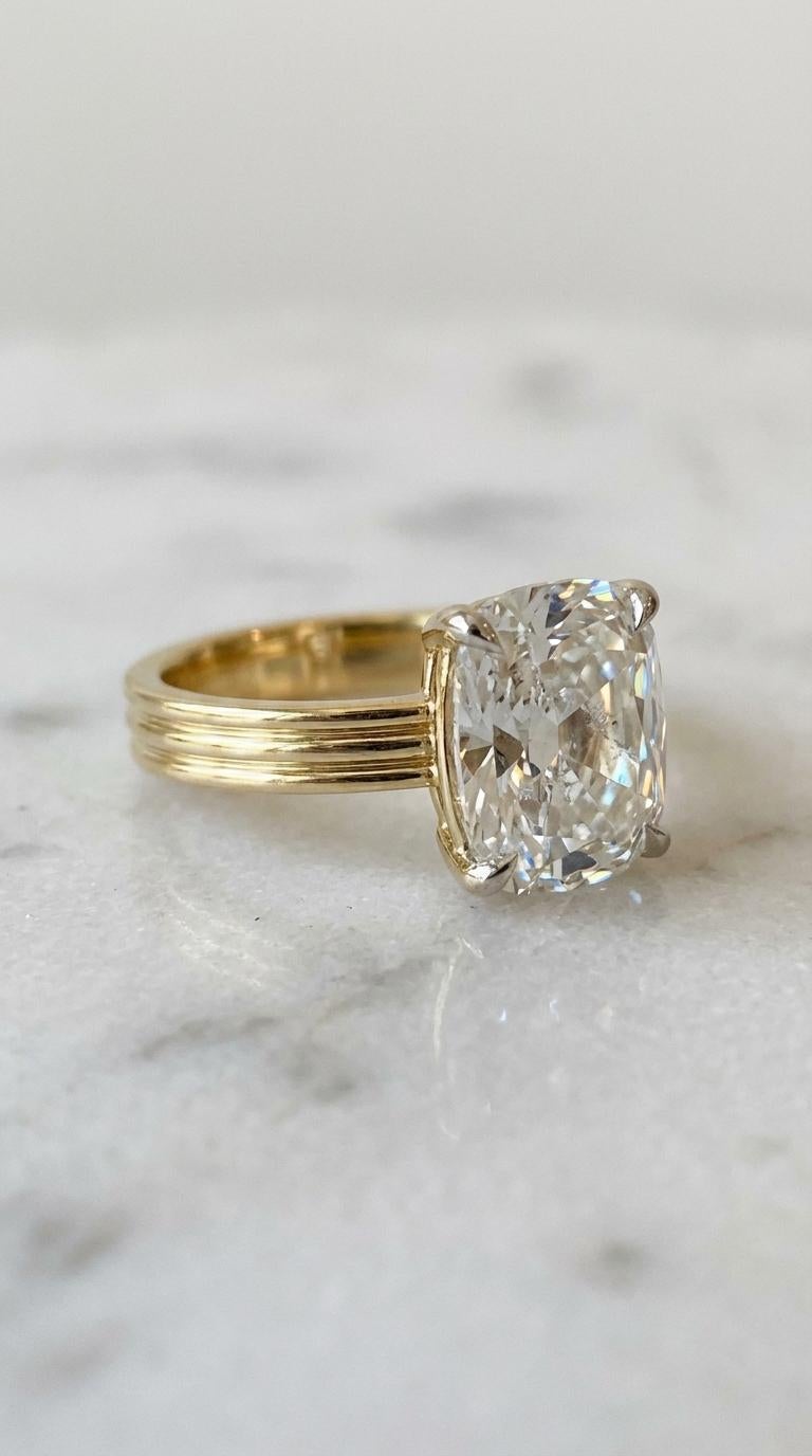 Taille vieille mine Bague en or jaune 14 carats certifiée GIA et ornée d'un diamant brillant de 2,50 carats provenant d'une ancienne mine en vente