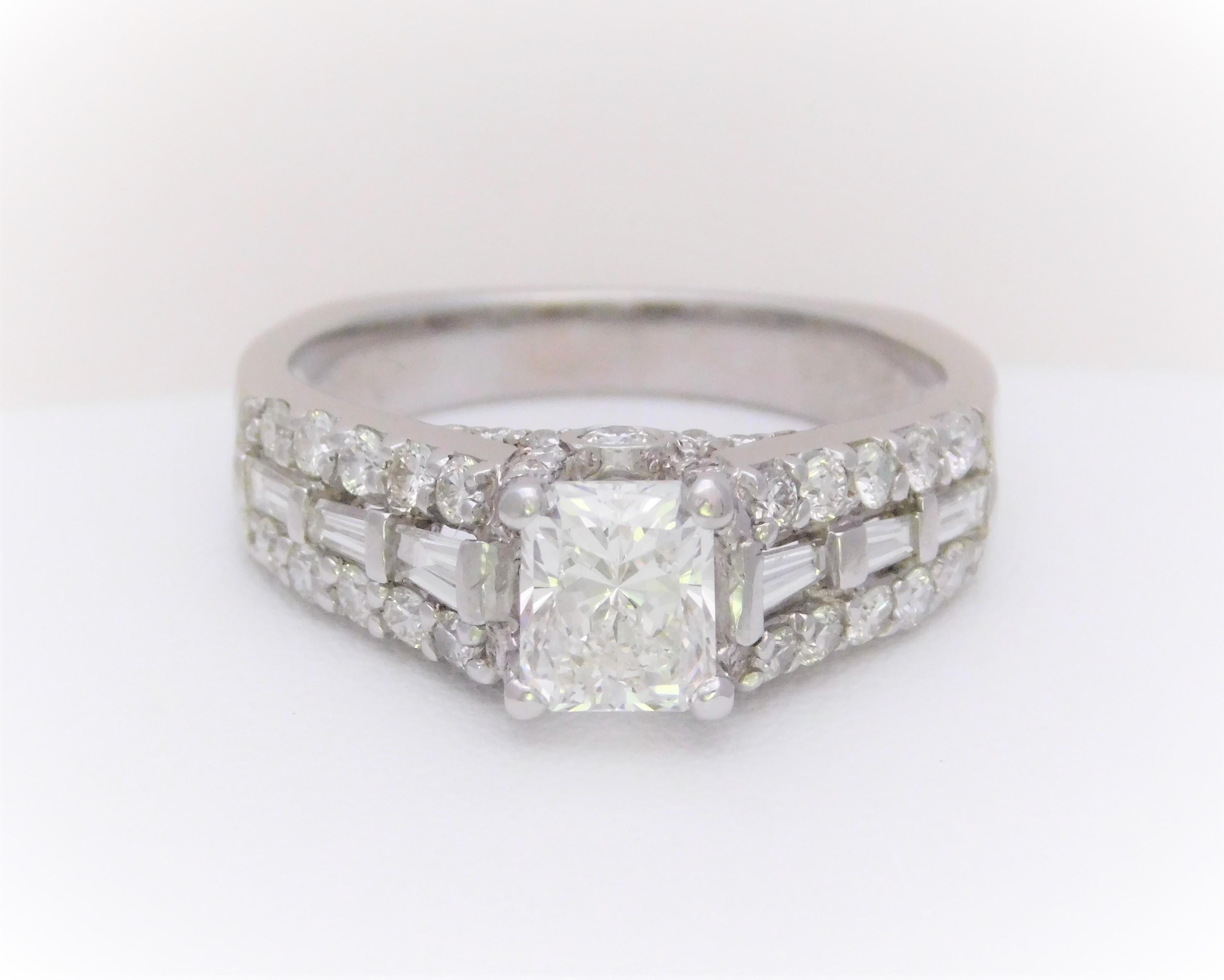 GIA Certified 2.50 Carat Radiant-Cut Diamond Bridal Set For Sale 7