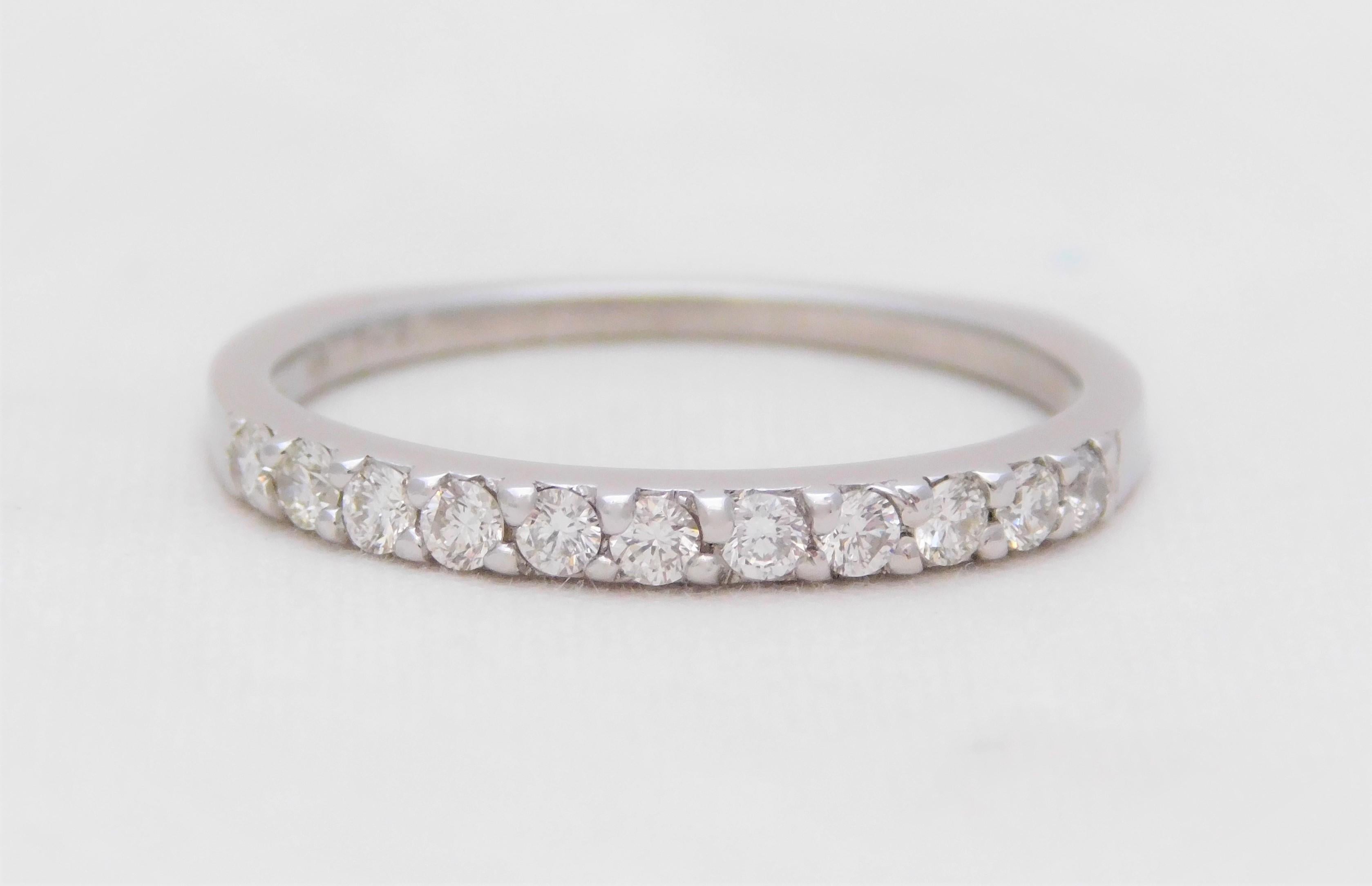 GIA Certified 2.50 Carat Radiant-Cut Diamond Bridal Set im Zustand „Hervorragend“ im Angebot in Metairie, LA