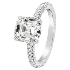GIA Certified 2.50 Carats Asscher Cut Diamond Pavé Engagement Ring in Platinum