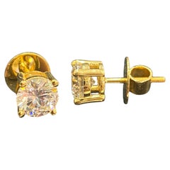 GIA Certified 2.50 Ct D VVS1 Round Brilliant Diamonds Stud Earrings in 18K Gold