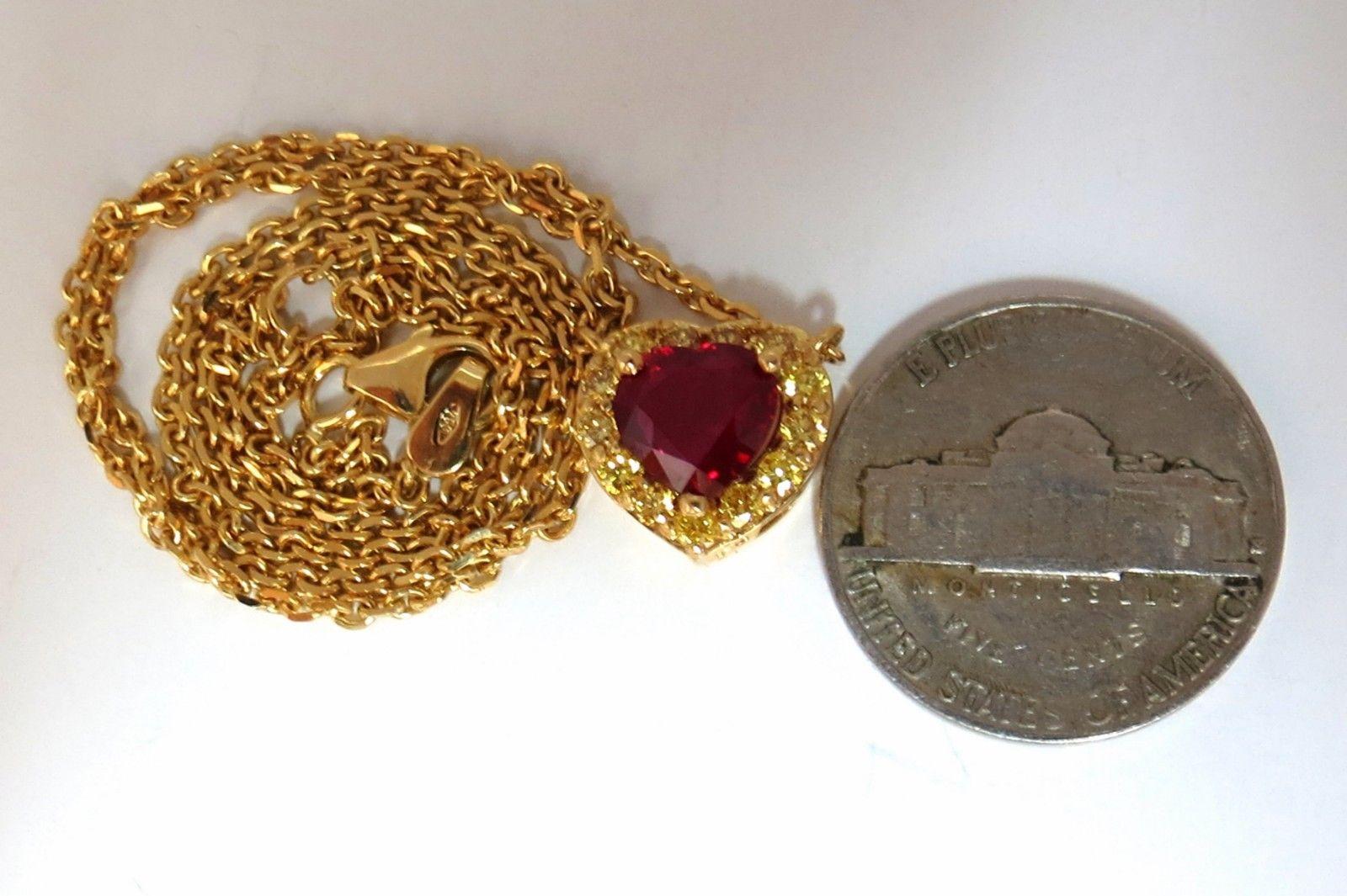 Women's or Men's GIA Certified 2.51 Carat Natural Ruby Yellow Diamonds Necklace 18 Karat