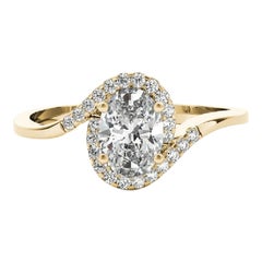 Anello con diamante aureolato ovale con gambo bypass curvo certificato GIA da 2.51 carati