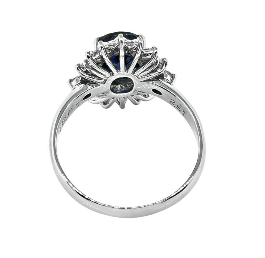 Oval Cut GIA Certified 2.51ct Sapphire 0.86ct Diamond Engagement Ring For Sale