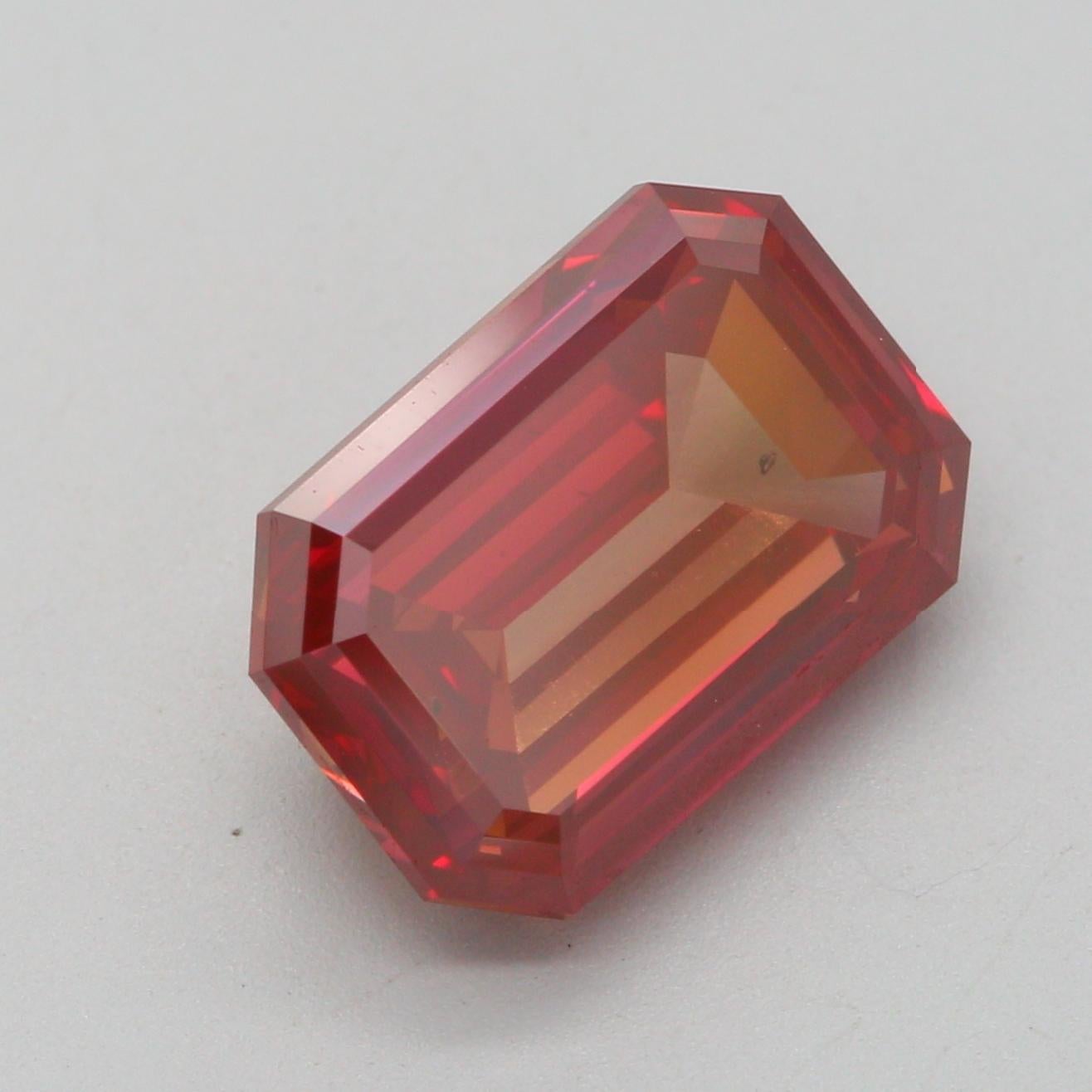 Diamante certificato GIA da 2,52 carati Fancy Deep Pink con purezza SI1 in vendita 1