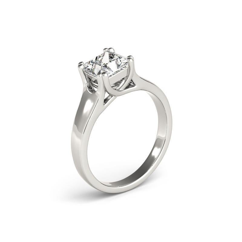 Donna GIA Certified 2,52 Carat Princess Double Prong Set  Anello con diamante in vendita