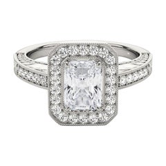 Bague à diamant en platine ajouré, certifié GIA, 2.52 carats, avec halo radiant gravé