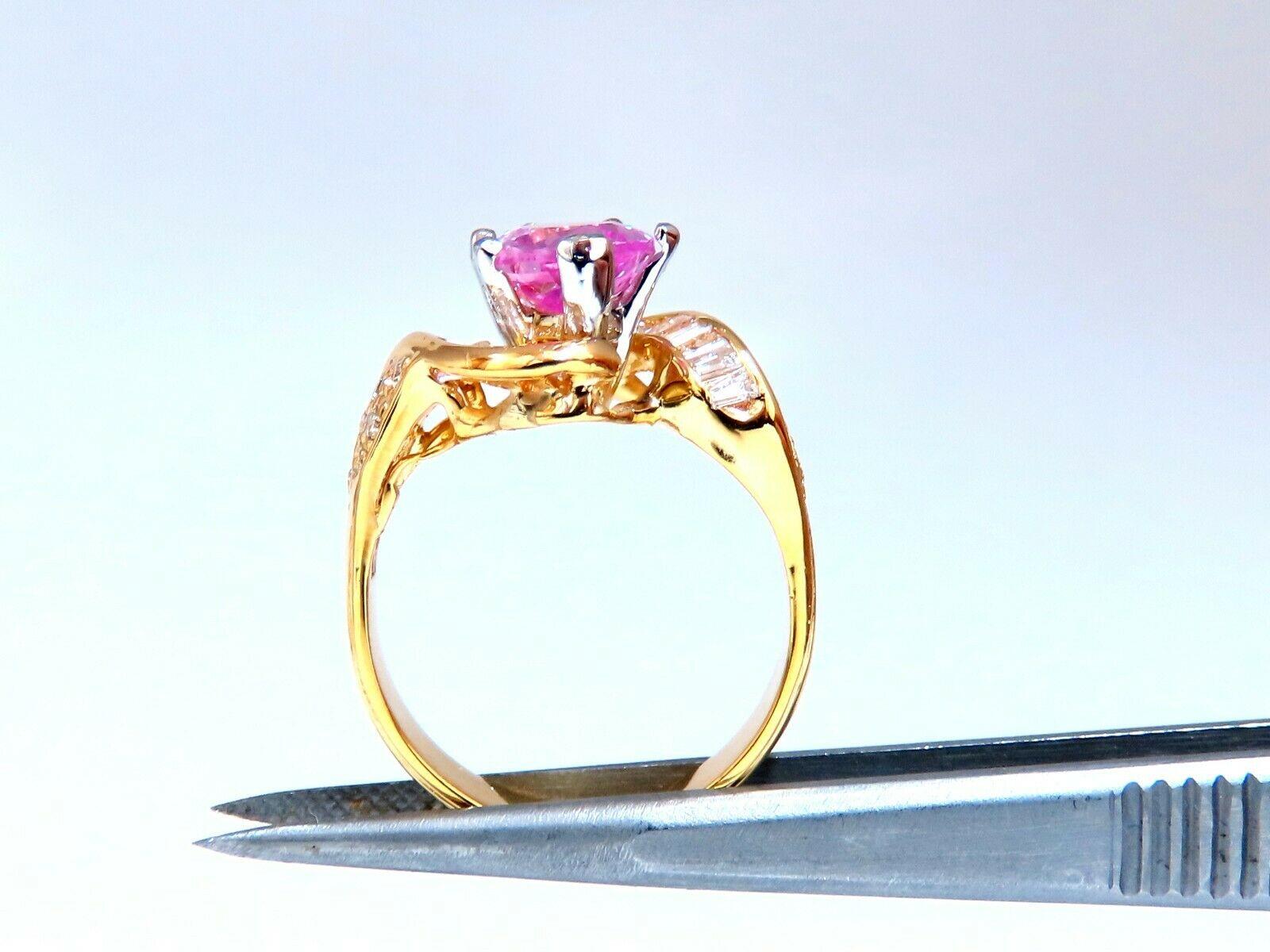 GIA Certified 2.52ct Lab Pink Sapphire Diamonds Ring 14kt In New Condition For Sale In New York, NY