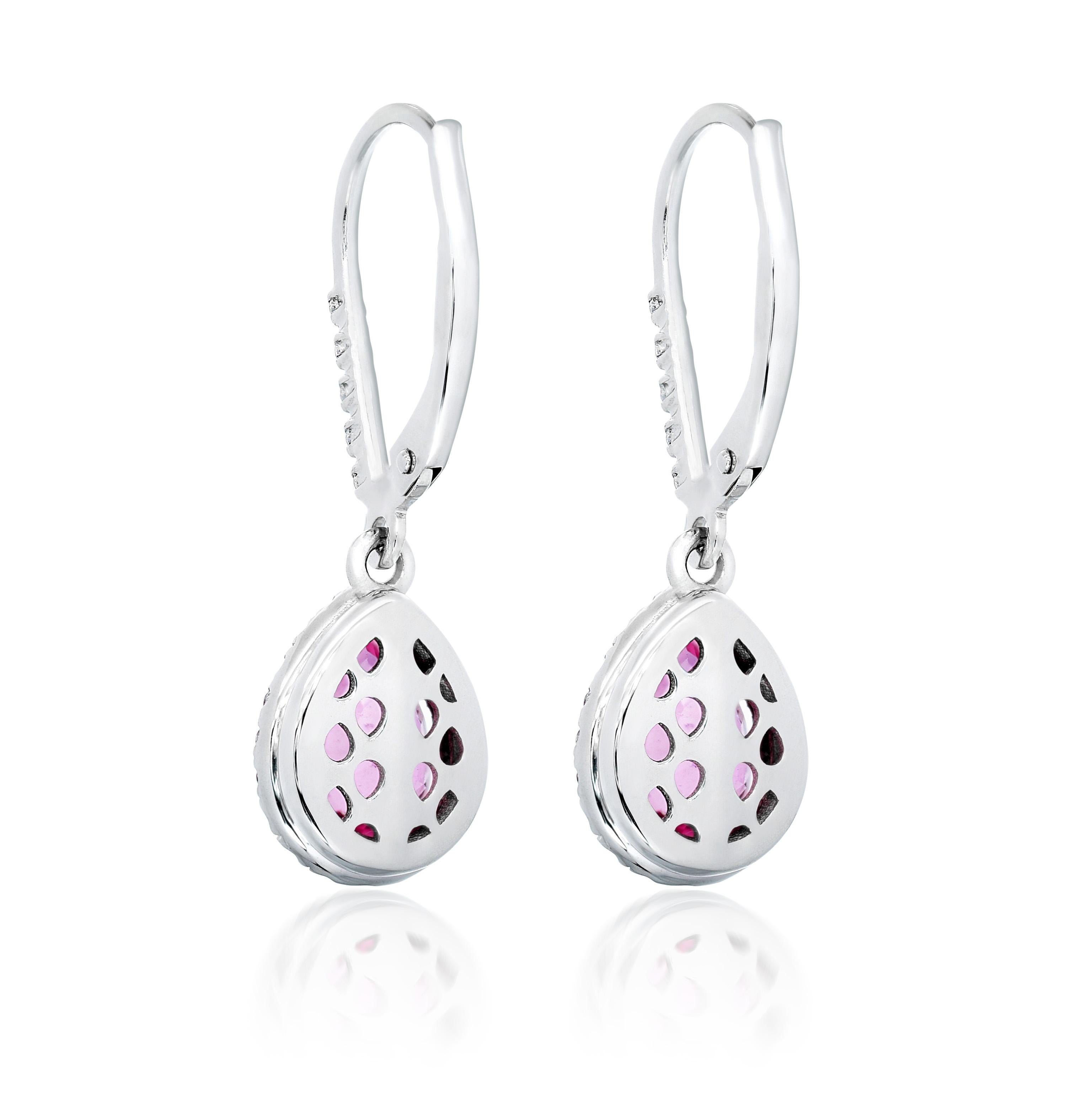 Certified Natural 2.53 Сts Pink Sapphire Earrings set in 14 KWG with Diamonds In New Condition In Los Angeles, CA