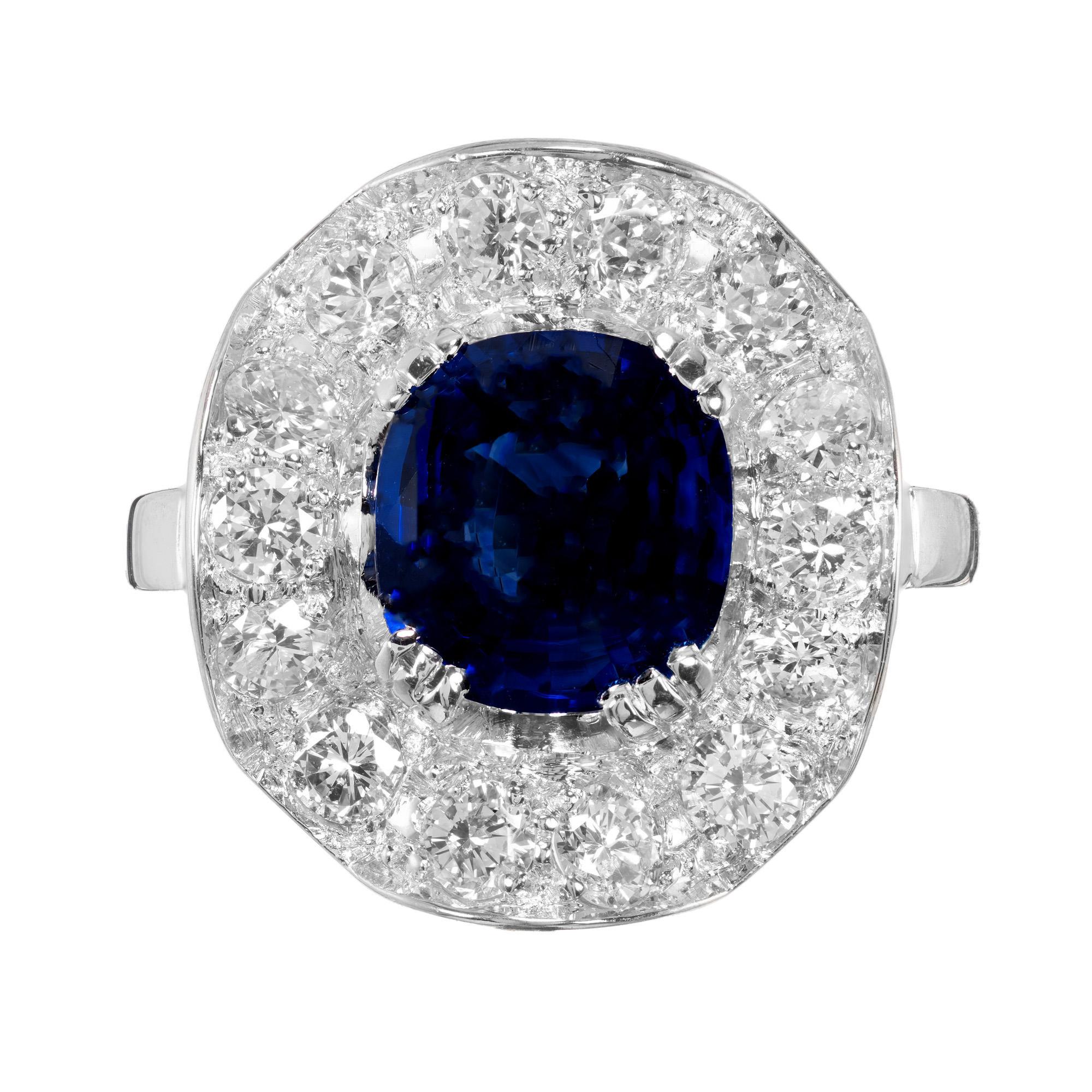 GIA Certified 2.54 Carat Cushion Cut Sapphire Diamond Wave Gold Engagement Ring In Good Condition For Sale In Stamford, CT