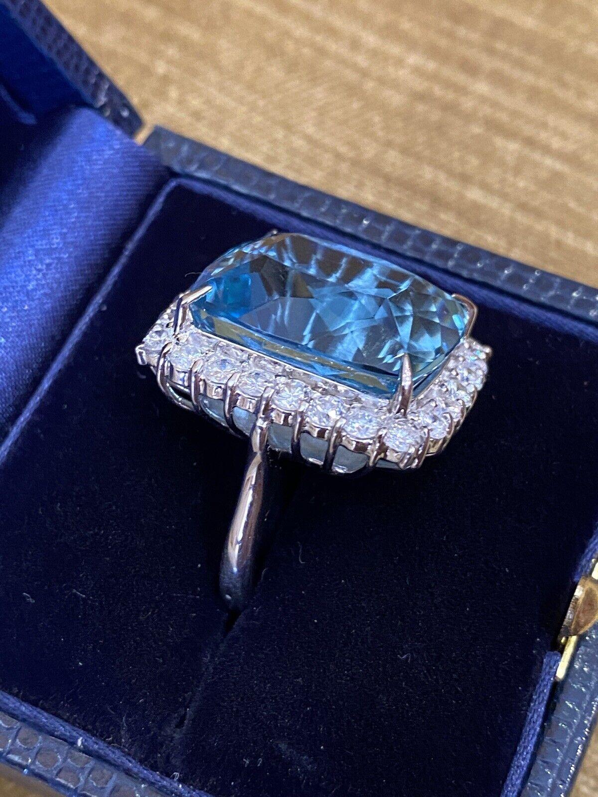 GIA Certified 25.47 Carat Aquamarine and Diamond Cocktail Ring in Platinum In Excellent Condition For Sale In La Jolla, CA