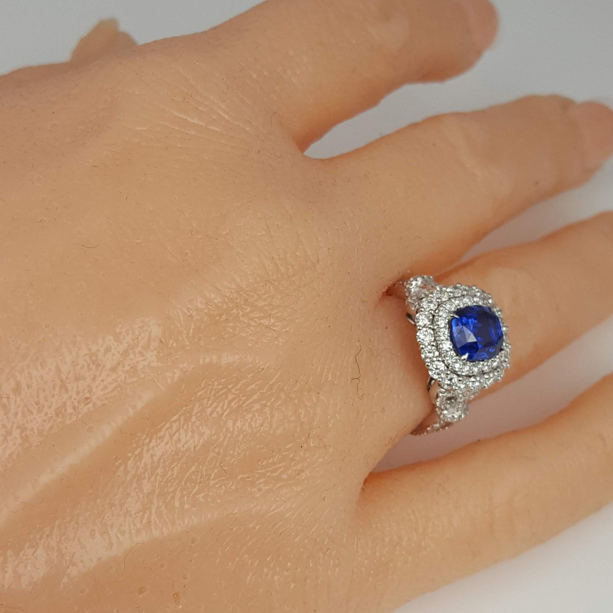 Women's GIA Cert 2.55 Ct Cushion Ceylon Sapphire and 2.44ct Natural Diamond Ring ref1045 For Sale