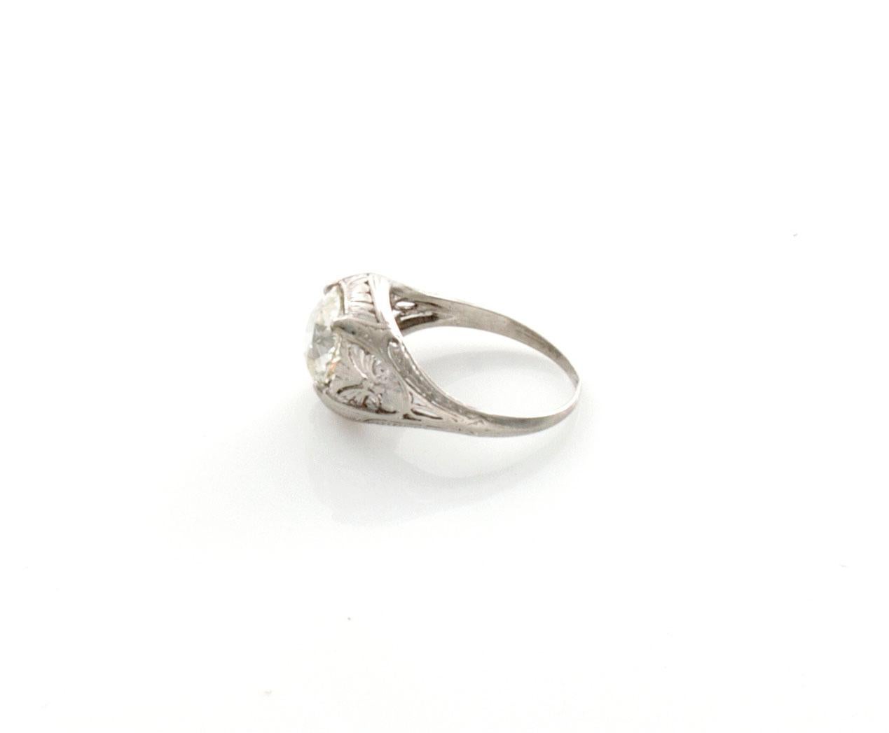 GIA Certified 2.55 Carat Diamond Art Deco Platinum Ring In Good Condition For Sale In Mobile, AL
