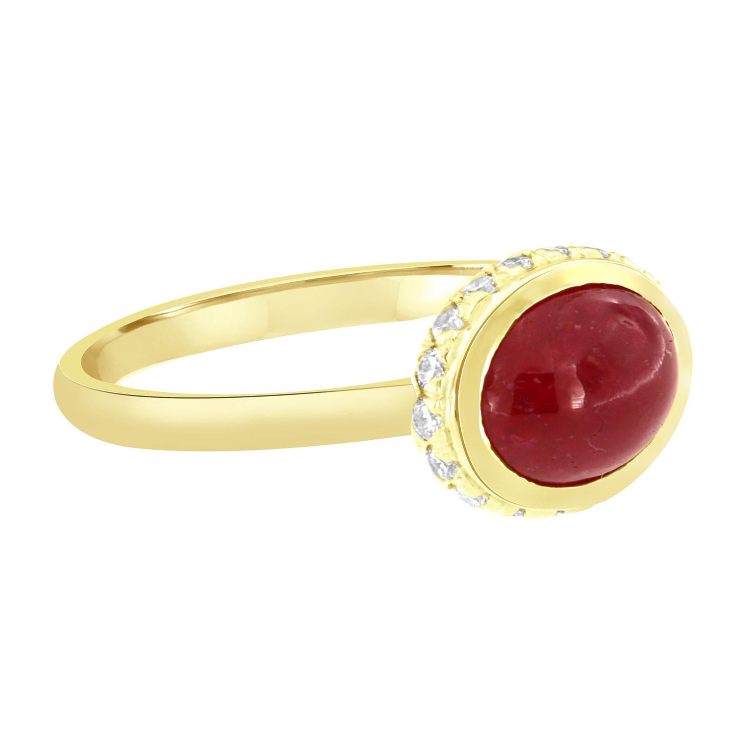 GIA Certified 2.56 Carat Cabochon Ruby & Diamond 18k Yellow Gold Ring In New Condition For Sale In San Francisco, CA