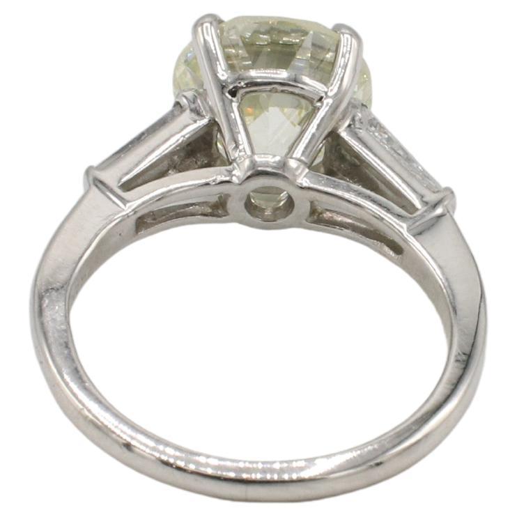 Bague de fiançailles certifiée GIA de 2,56 carats de diamants naturels ronds, circulaires et brillants 
Numéro de rapport GIA : 2235717940
Métal : Platine
Poids : 4.18 grammes
Diamant : diamant naturel de taille européenne ancienne Q-R VS2 de 2,56