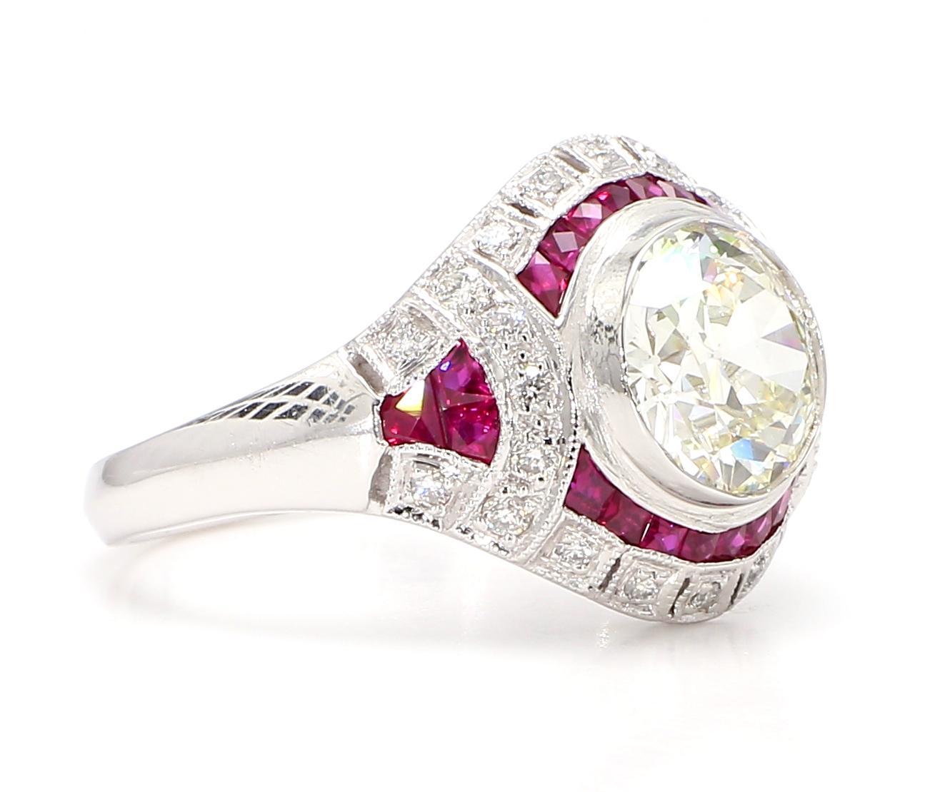 GIA Certified 2.56 Carat Diamond and 1.15 Carat Ruby Art Deco Platinum Ring In Good Condition For Sale In New York, NY