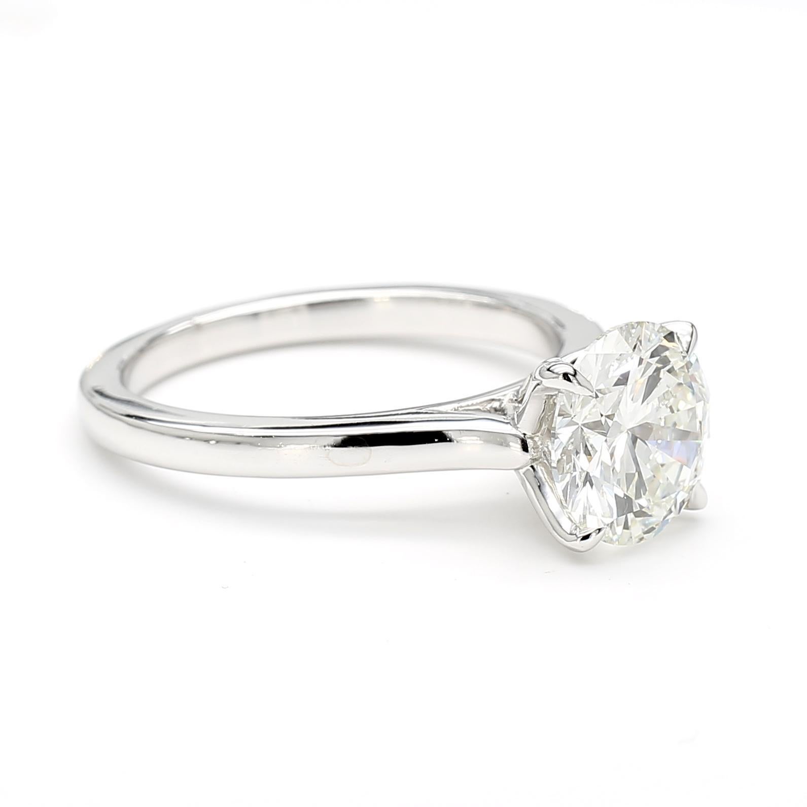 Bague solitaire cathédrale certifiée GIA de 2,56 carats de diamants taillés en rond Pour femmes en vente