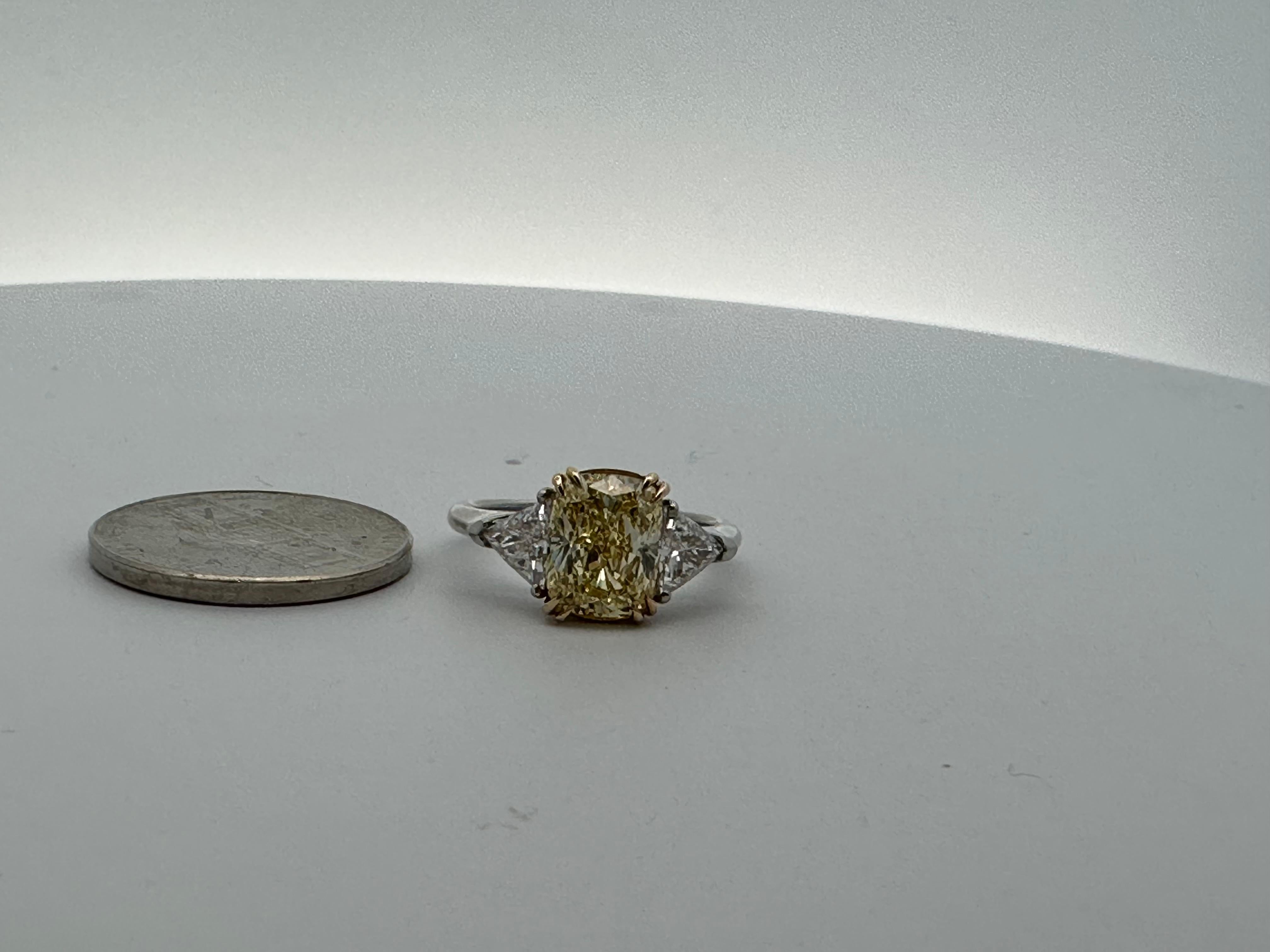 GIA Certified 2.58 Carat Fancy Yellow Cushion Cut Diamond Ring For Sale 2