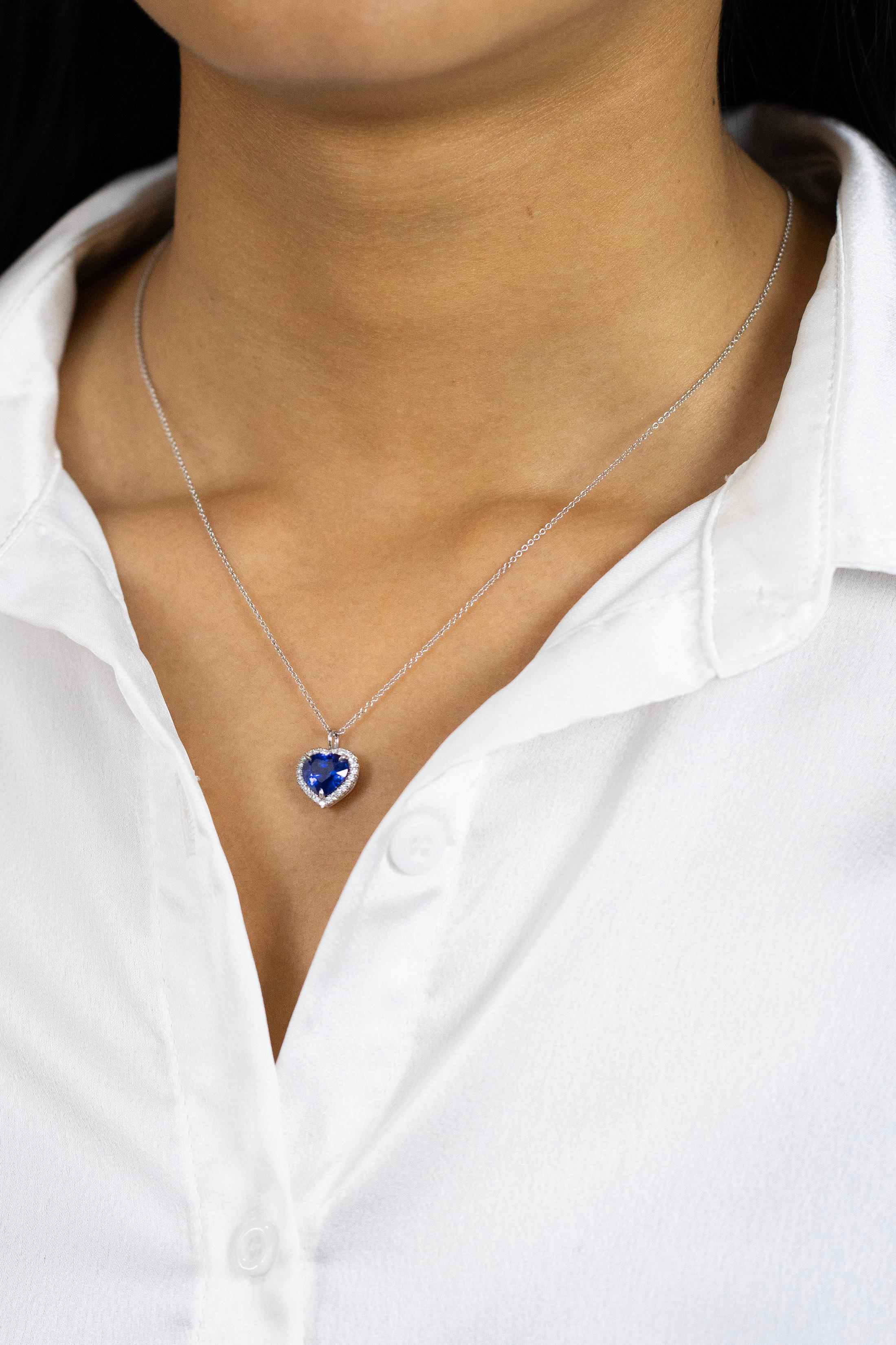 Heart Cut GIA Certified 2.58 Carat Heart Shape Blue Sapphire with Diamond Pendant Necklace For Sale