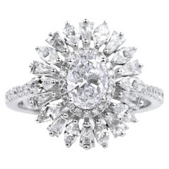 GIA-zertifizierter 2,5 Karat ovaler Diamant-Cocktailring mit doppeltem Halo aus 18 Karat Weißgold