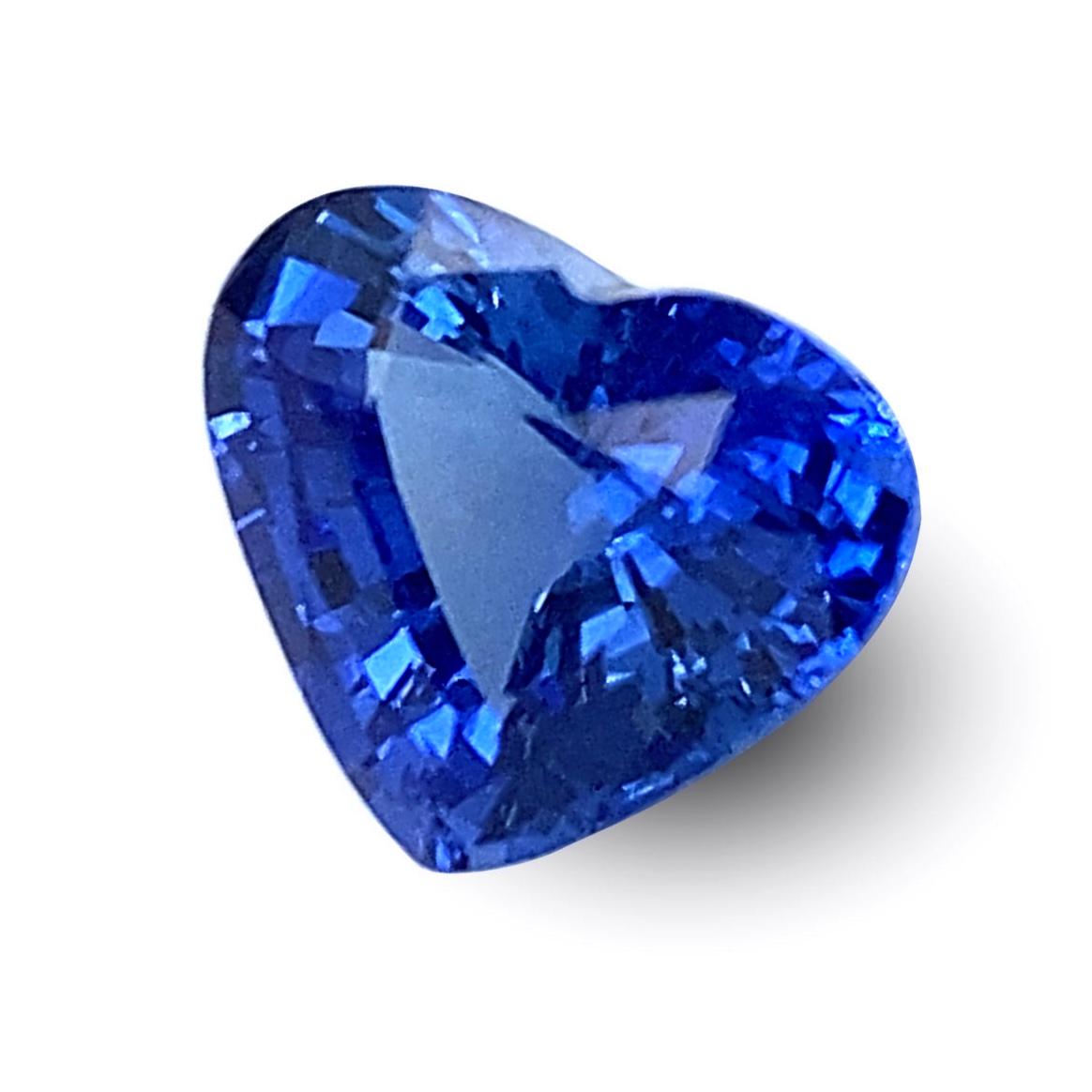 Mixed Cut GIA Certified 2.60 Carats Heated Blue Sapphire  For Sale