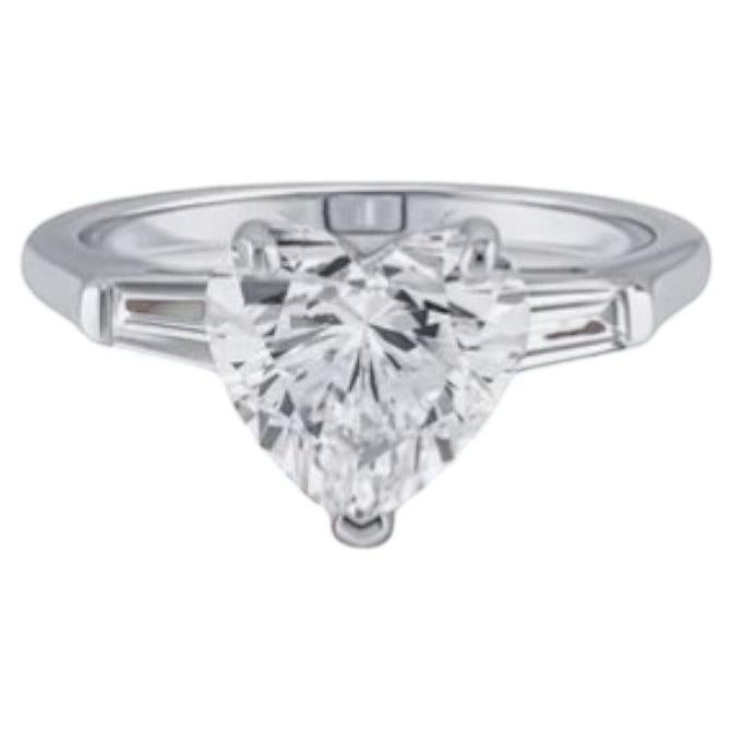 GIA Certified 2.60 Cts E VS1 Heart Baguette Diamonds Trilogy Ring 18K White Gold For Sale